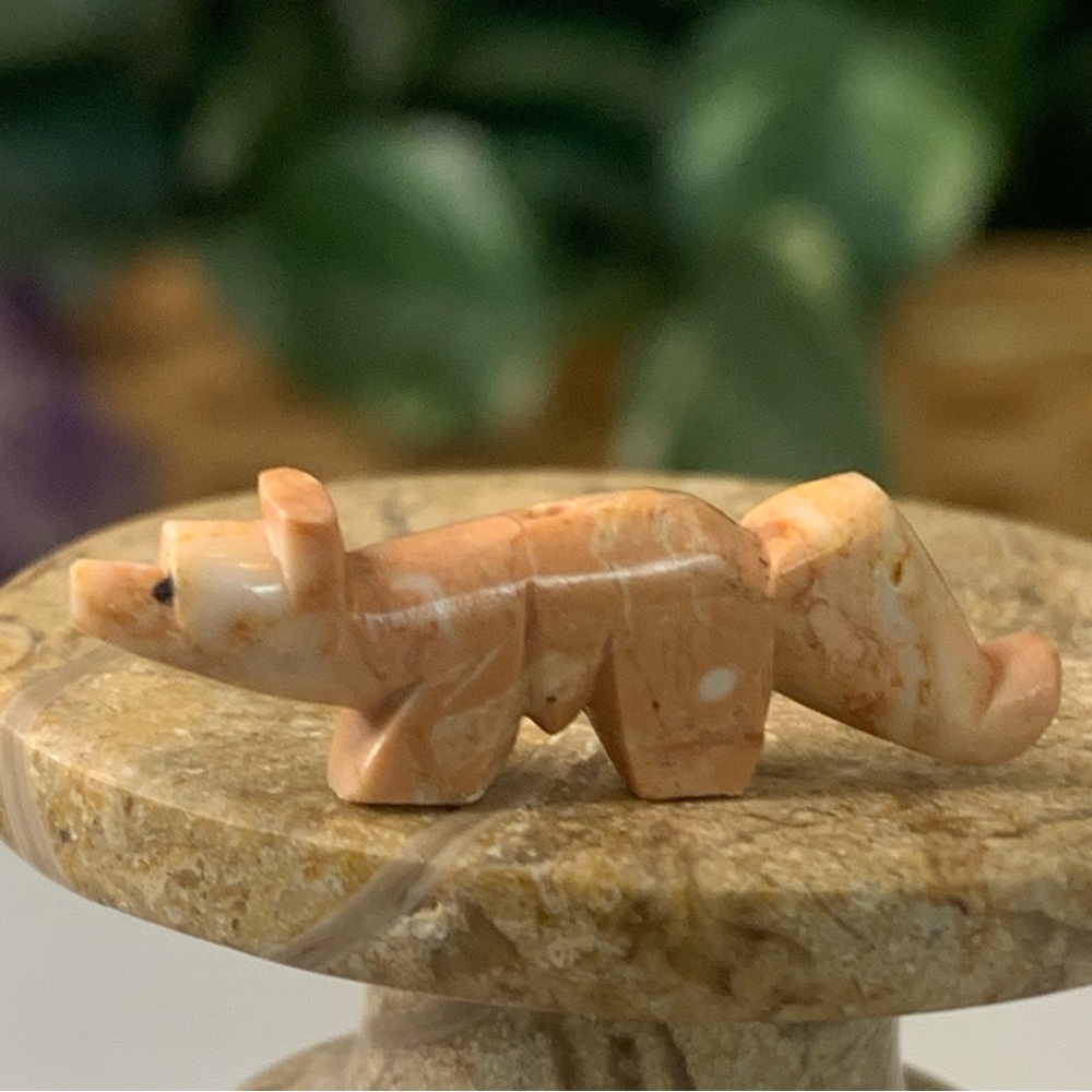 Native American Zuni Hand Carved Wolf Fox Fetish Bead Stone Animal Vintage 1.2" - Picture 2 of 13